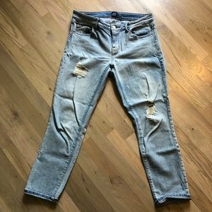 GAP Girlfriend Crop Jeans Size 27
